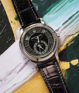 Annual Calendar White Gold