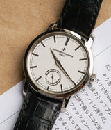 Traditionnelle Manual Winding White Gold