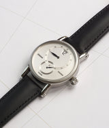 Regulator 30 Jumping Hour Limited Edition