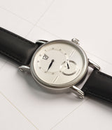 Regulator 30 Jumping Hour Limited Edition