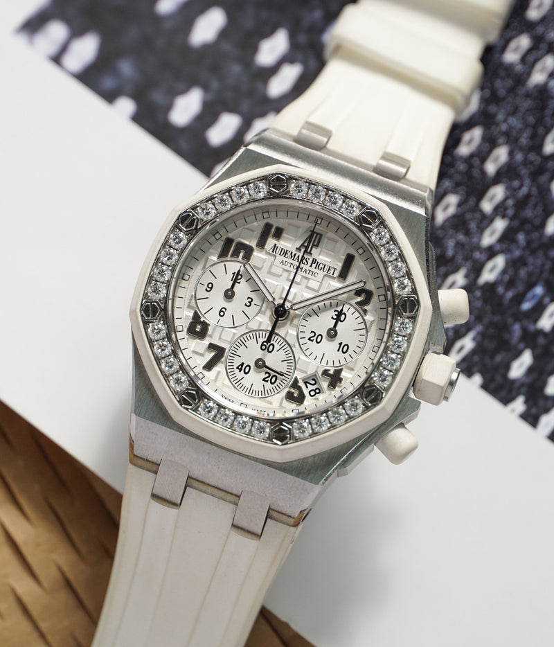 Royal Oak Offshore Diamonds 37mm