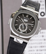 Nautilus Annual Calendar Moonphase