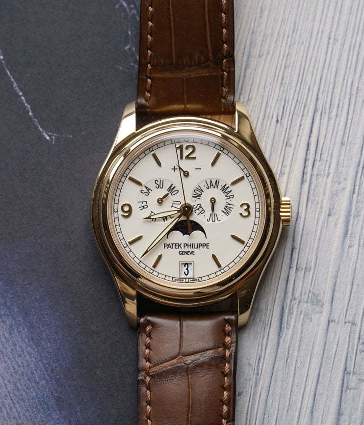 Annual Calendar 18K Yellow Gold
