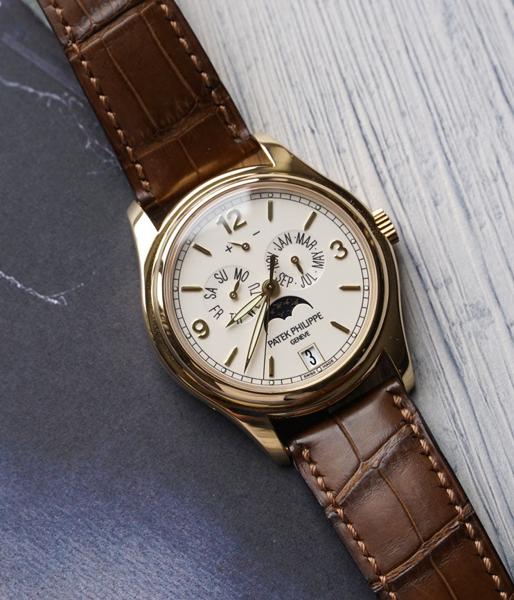 Annual Calendar 18K Yellow Gold