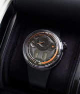 H0 Black & Orange
