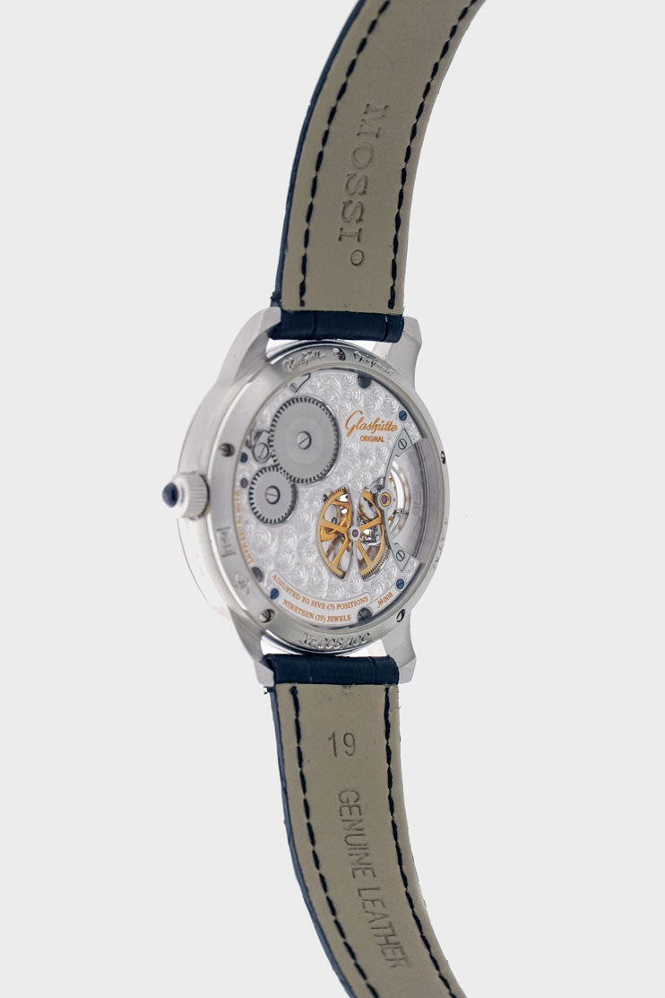 Tourbillon Regulator Platinum Limited Edition