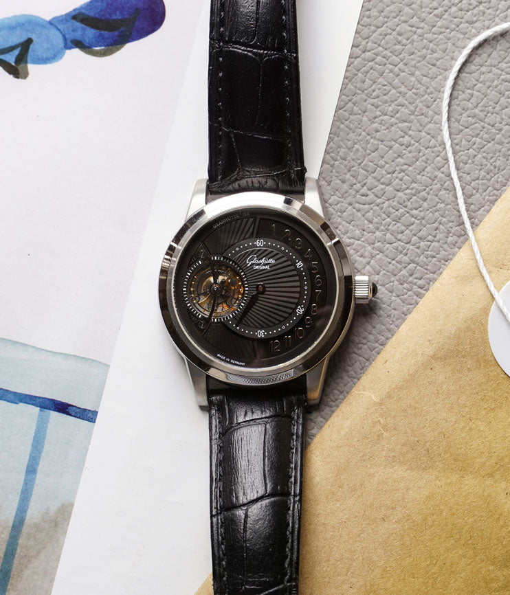 Tourbillon Regulator Platinum Limited Edition
